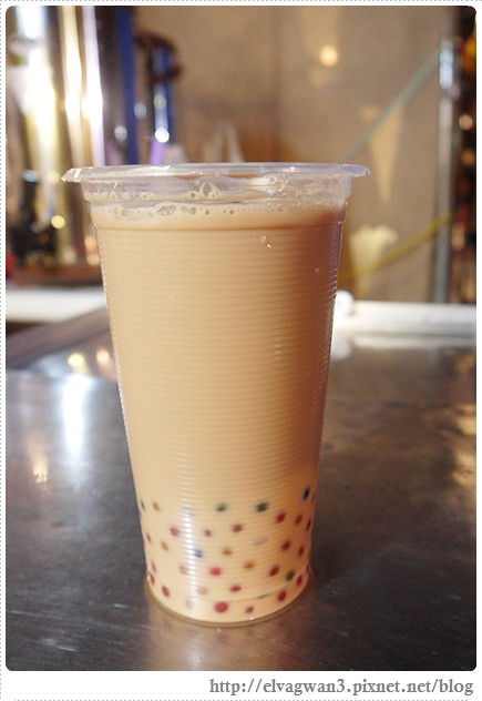 台南-台南夜市-武聖夜市-夜市美食-銅板小吃-創意料理-花園夜市必吃-爆彈汽水-金牌爆彈-飲料-果汁爆彈-爆漿-Bomb-Q tapioca-10-203-1