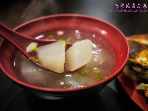 宇都宮餃子：桃園市桃園區 [宇都宮餃子] 爆紅!!日式九層塔豚燒餃子