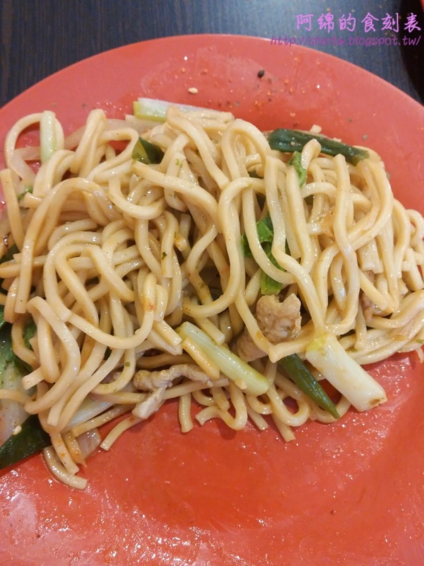 宇都宮餃子：桃園市桃園區 [宇都宮餃子] 爆紅!!日式九層塔豚燒餃子