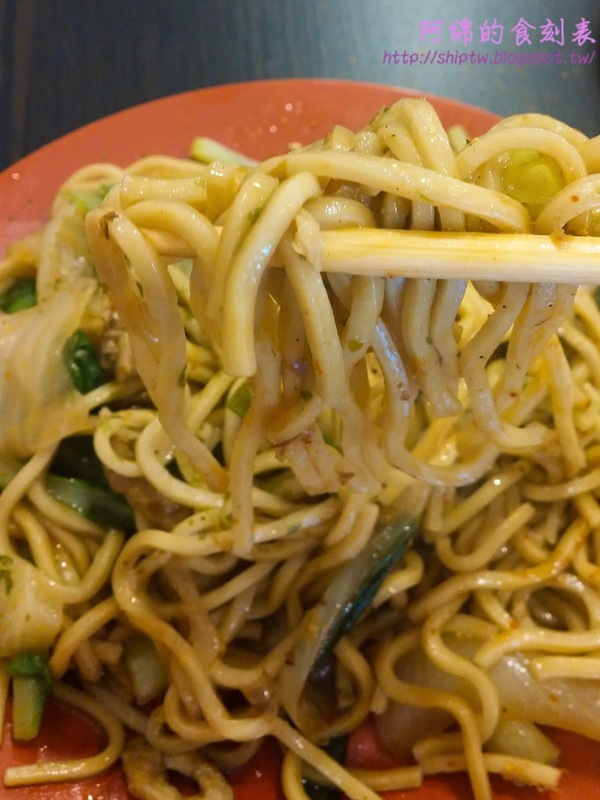 宇都宮餃子：桃園市桃園區 [宇都宮餃子] 爆紅!!日式九層塔豚燒餃子