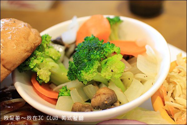 JC CLUB 美式餐廳24.jpg