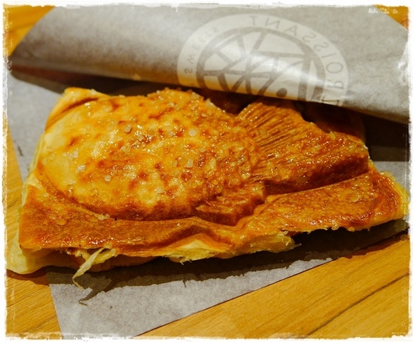 Croissant Taiyaki 可頌鯛魚燒：【台北◍•ᴗ•◍大安】美食・永康街Croissant Taiyaki 可頌鯛魚燒銀之餡食記｜日本人氣排隊可頌鯛魚燒クロワッサンたい焼銀のあん進軍台灣