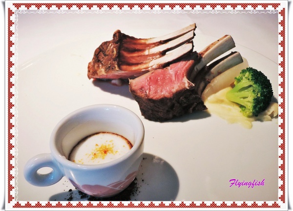 六福皇宮飯店-丹耶澧：✜ 