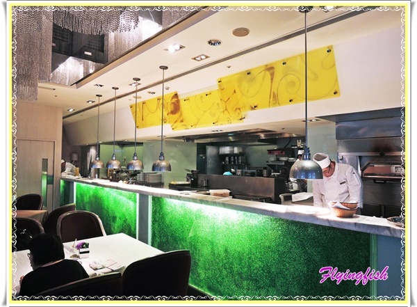 六福皇宮飯店-丹耶澧：✜ 