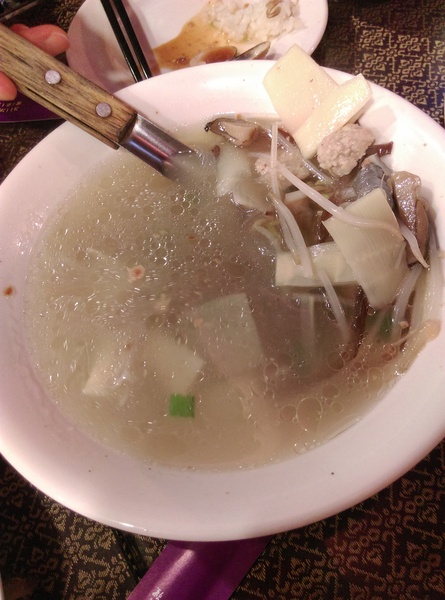 仰光泰式料理：南投草屯仰光泰式料理