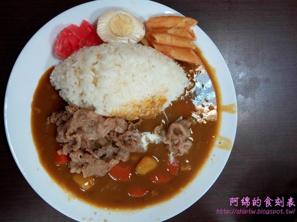 咖哩屋：桃園市桃園區 [咖哩屋] 吃特價的每日餐點即可