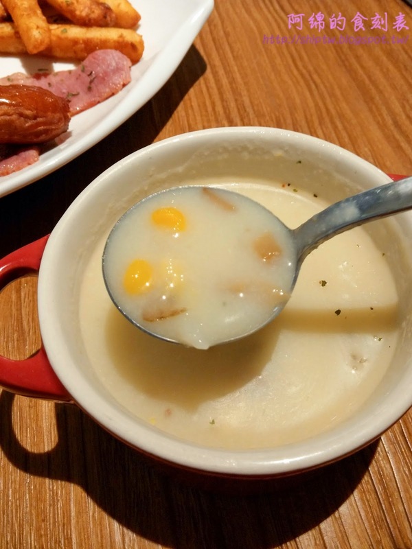 Papa's 帕帕司手創冰淇淋：桃園市中壢區 [papa's 帕帕司手創冰淇淋] 扺擋不了法式冰淇淋的誘惑