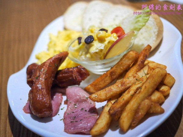 Papa's 帕帕司手創冰淇淋：桃園市中壢區 [papa's 帕帕司手創冰淇淋] 扺擋不了法式冰淇淋的誘惑