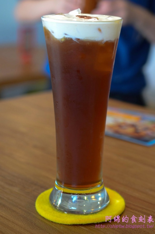 Papa's 帕帕司手創冰淇淋：桃園市中壢區 [papa's 帕帕司手創冰淇淋] 扺擋不了法式冰淇淋的誘惑