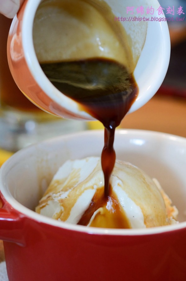 Papa's 帕帕司手創冰淇淋：桃園市中壢區 [papa's 帕帕司手創冰淇淋] 扺擋不了法式冰淇淋的誘惑