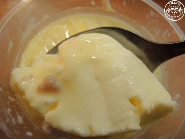 斯諾客雪花冰品:呷飽祙【新竹・斯諾客冰屋 Snow Eyes】怪物冰這裡也有