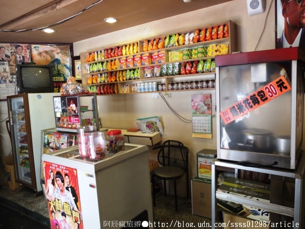 全美戲院：【旅行遊記。台南中西區】全美戲院。台南人的電影院 大導演李安電影夢開始的地方