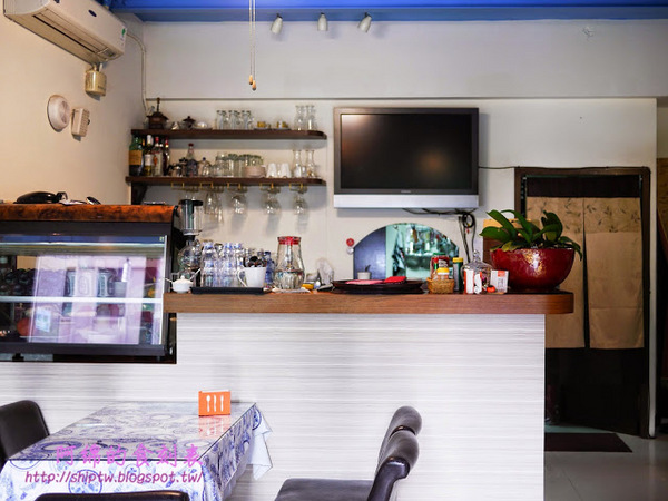 1945東西美饌：桃園市蘆竹區 [1945東西美饌] 港式肝腸燉雞好特別