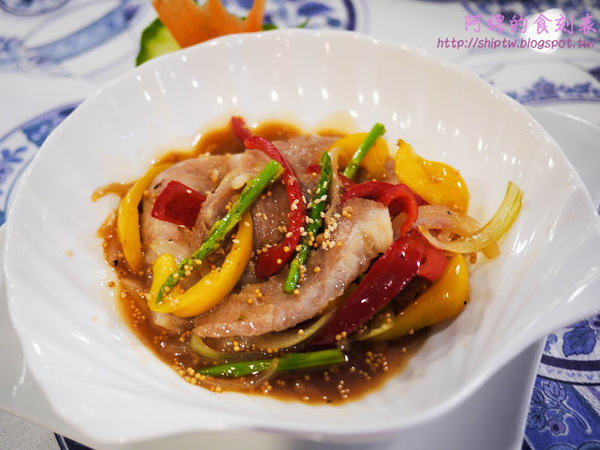 1945東西美饌：桃園市蘆竹區 [1945東西美饌] 港式肝腸燉雞好特別