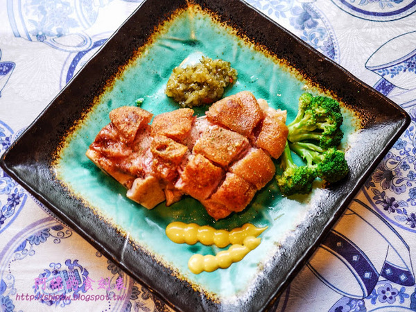 1945東西美饌：桃園市蘆竹區 [1945東西美饌] 港式肝腸燉雞好特別