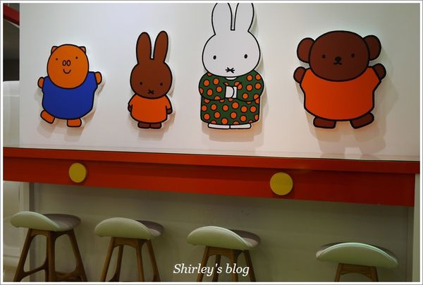 Miffy x 2% CAFE(中和環球百貨)：中和環球‧miffy x 2％ CAFE