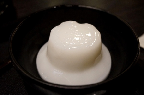 福勝亭((遠雄購物中心))：平價豬排：福勝亭(汐止遠雄購物中心店)- 黃金起司豬排捲