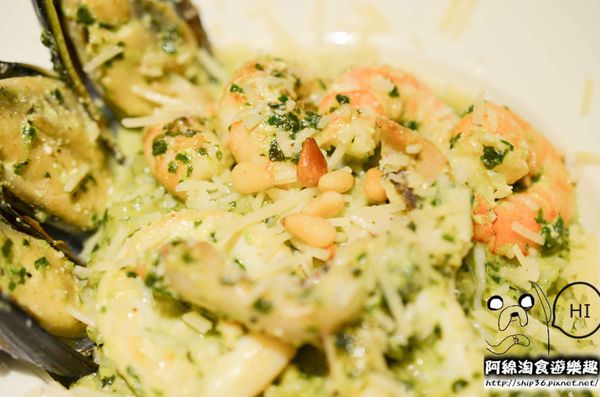 【台北義式】【北捷市政府站】Hack Bistro哈克廚房-烤薄餅美味指數破表．松菸美食/義大利麵/信義區