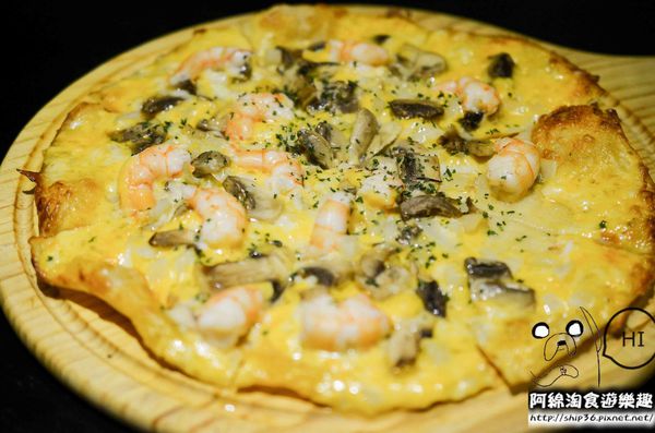 【台北義式】【北捷市政府站】Hack Bistro哈克廚房-烤薄餅美味指數破表．松菸美食/義大利麵/信義區