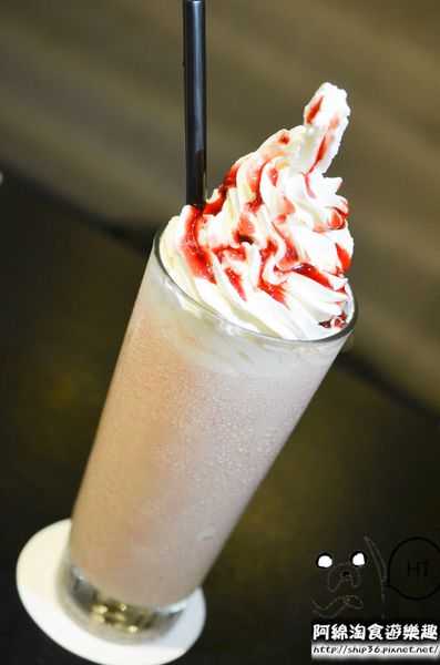 【台北義式】【北捷市政府站】Hack Bistro哈克廚房-烤薄餅美味指數破表．松菸美食/義大利麵/信義區