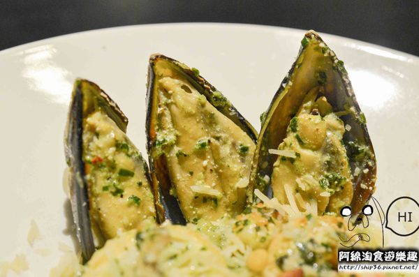 【台北義式】【北捷市政府站】Hack Bistro哈克廚房-烤薄餅美味指數破表．松菸美食/義大利麵/信義區