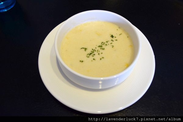 哈克廚房：♥哈克廚房-信義區香濃義式海鮮飯/麵