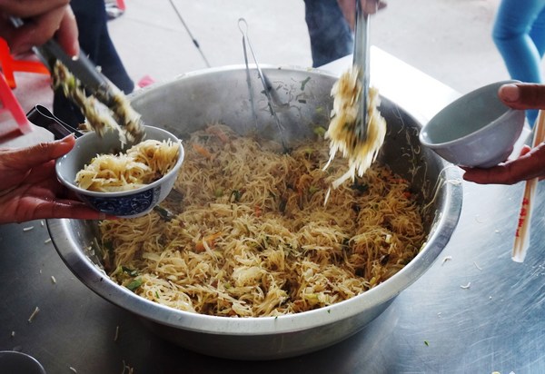 銅鑼雙峰山賞桐花：[苗栗銅鑼] 雙峰山慈惠堂 賞滿山桐花~