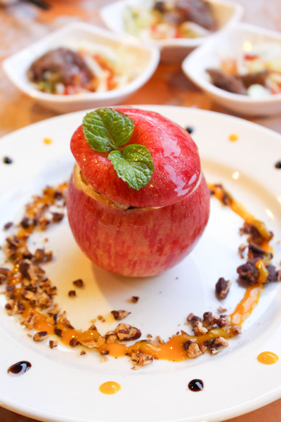 澳客食堂：多國美食都在高雄愛河澳客食堂~