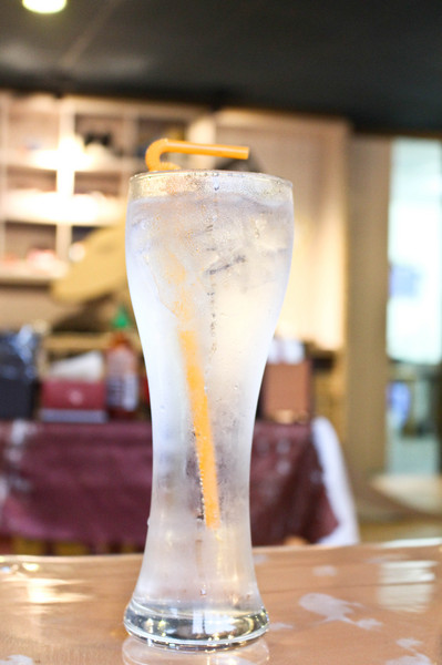 澳客食堂：多國美食都在高雄愛河澳客食堂~