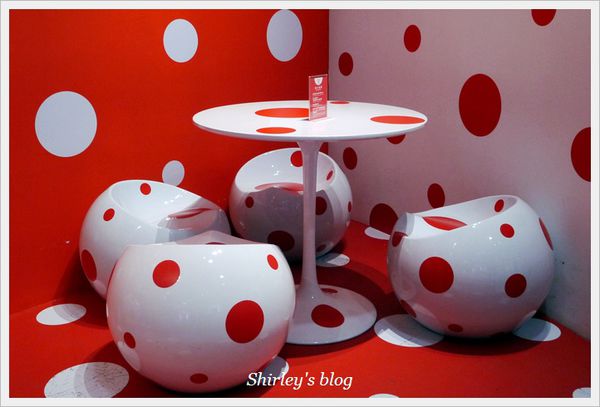 草間彌生CAFÉ：拾藝術 X 草間彌生CAFÉ