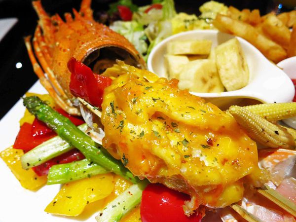 【板橋】Birkinwaffle cafe-英國王室般的享受-新埔捷運站