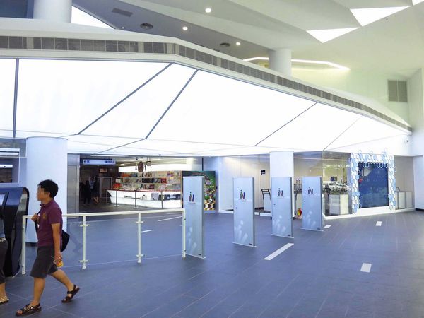 【新北市板橋圖書館】新北市立圖書館-24小時通宵夜貓子好去處-亞東醫院捷運站3號出口-地址貴興路愛買正對面