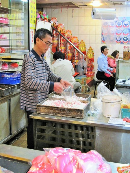 三六粿店：龍山寺老店 - 三六粿店