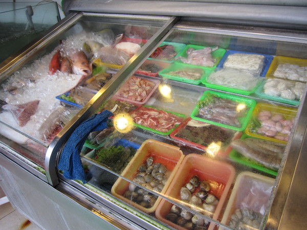 特選海產店:富岡漁港經濟實惠的海產店-特選餐廳