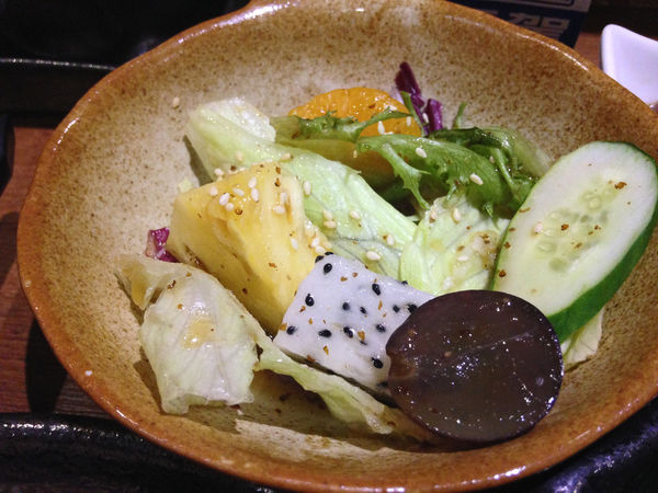 羽笠食事處：[ 食記 ] 台中 / 羽笠食事處-隨便點都好吃，我心目中最強叉燒在這裡!