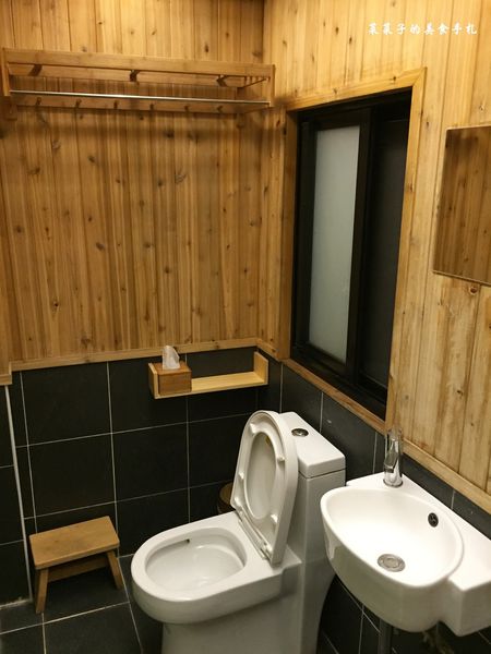 ひさと庵 久都 和宅：[住宿]久都和宅|傳統日式的和室房型|免費浴衣體驗及餐點兌換券|近花園夜市、神農街