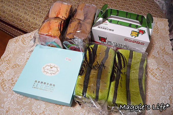 幾米烘焙手創坊:宜蘭礁溪美食【幾米烘焙手創坊】哇!西瓜家族大集合◆創意新產品~童趣巧克力蛋糕西瓜吐司、草莓蛋糕彩虹吐司、西瓜禮盒