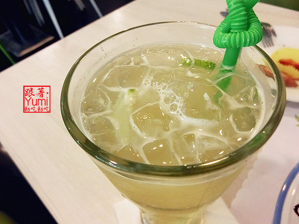 cm20150518___8533084d1c07579f4f76c4b619b