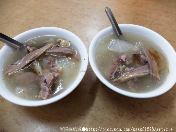 東巧鴨肉羹專賣店:【美食特搜。台南中西區】東巧鴨肉羹。饕客津津樂道的鴨肉羹湯 台南旅遊嚐鮮半甲子老店