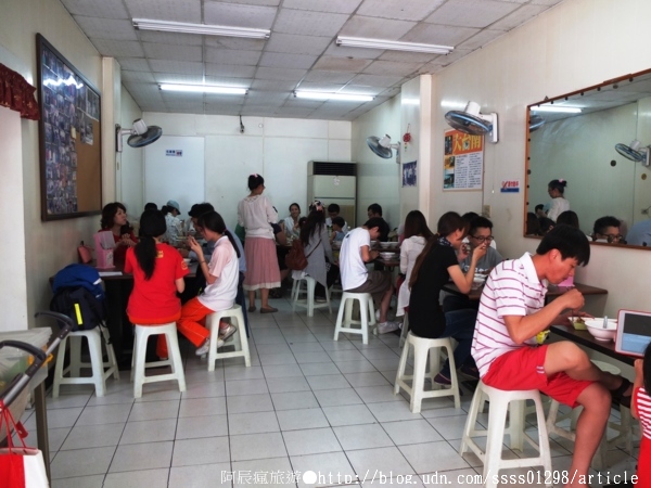 東巧鴨肉羹專賣店:【美食特搜。台南中西區】東巧鴨肉羹。饕客津津樂道的鴨肉羹湯 台南旅遊嚐鮮半甲子老店