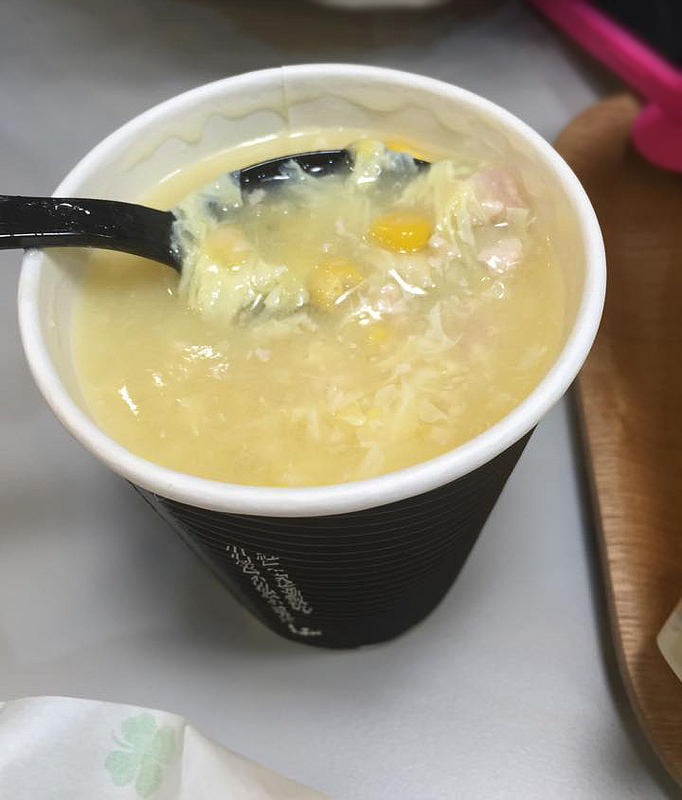 11263854_1627563544125362_2105774075_n