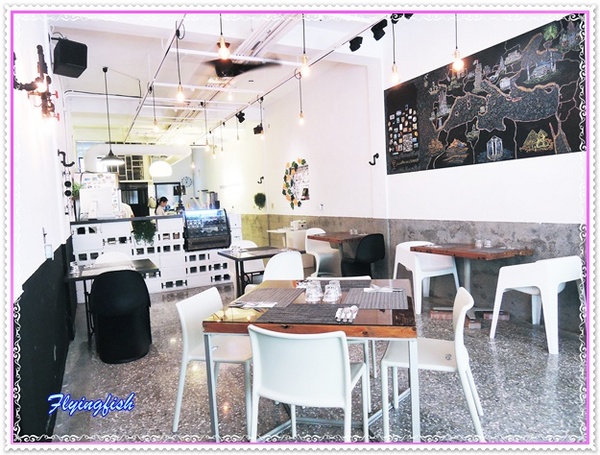 Patella 鍋子餐廳： ✜ 令人驚艷滴復古工業風美味地中海料理 - 台中「Patella 鍋子餐廳」+ 同場加映 :「日出(綠園道分店)」伴手禮 (◕‿◕)♥