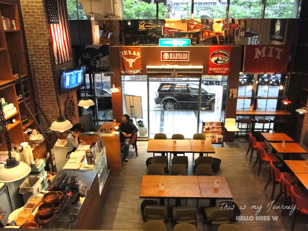 Campus Cafe(內湖店):【Campus Cafe 內湖店】移植美國校園風 份量美味都無敵滿分的人氣店 木碗沙拉 明太子海鮮扁麵