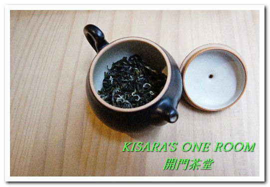 開門茶堂：民生社區伴手禮．天光綠意下輕鬆品味台灣茶的故事──開門茶堂