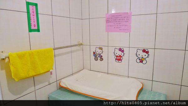 朵喵喵廚房:體驗-淡水早午餐首選-朵喵喵親子餐廳.內含有決明子沙坑喔!!!