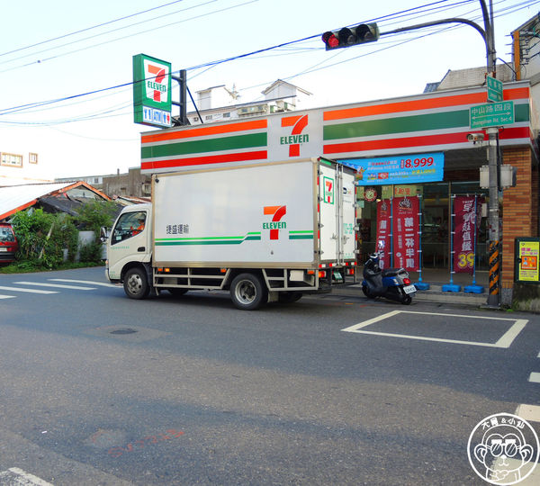 沈姐雞蛋糕：呷飽祙【宜蘭羅東･沈姐雞蛋糕】充滿人情味的點心