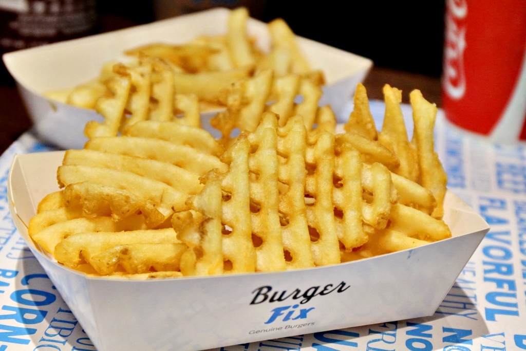 國賓飯店,美式漢堡專門店,Burger Fix,CheeseBurger Across America,美式大漢堡,