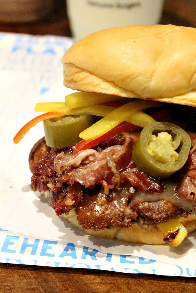 國賓飯店,美式漢堡專門店,Burger Fix,CheeseBurger Across America,美式大漢堡,