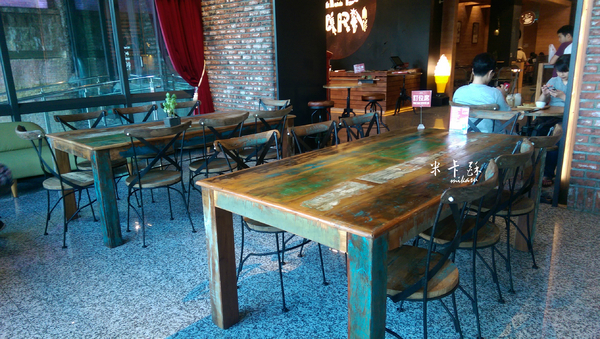 紅頂穀創穀物文創樂園 穀倉咖啡：【觀光工廠﹡高雄】觀光工廠之旅．驚奇好吃又好玩．紅頂穀創穀物文創樂園 穀倉咖啡