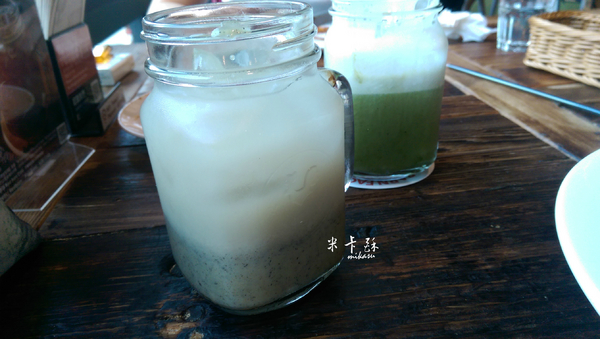 紅頂穀創穀物文創樂園 穀倉咖啡：【觀光工廠﹡高雄】觀光工廠之旅．驚奇好吃又好玩．紅頂穀創穀物文創樂園 穀倉咖啡